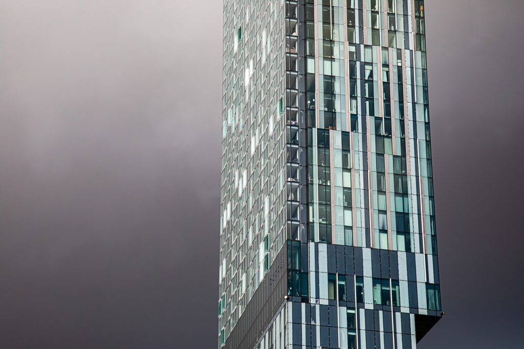manchester, hilton, glass panels, beetham tower, moody sky, grey, grey sky